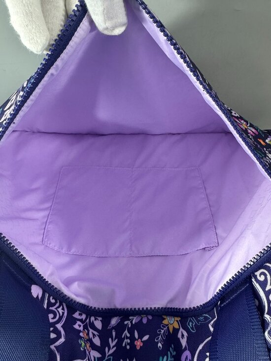 A Set of Vera Bradley Lighten Up Travel Duffel Belle Paisley - Picture 7 of 14